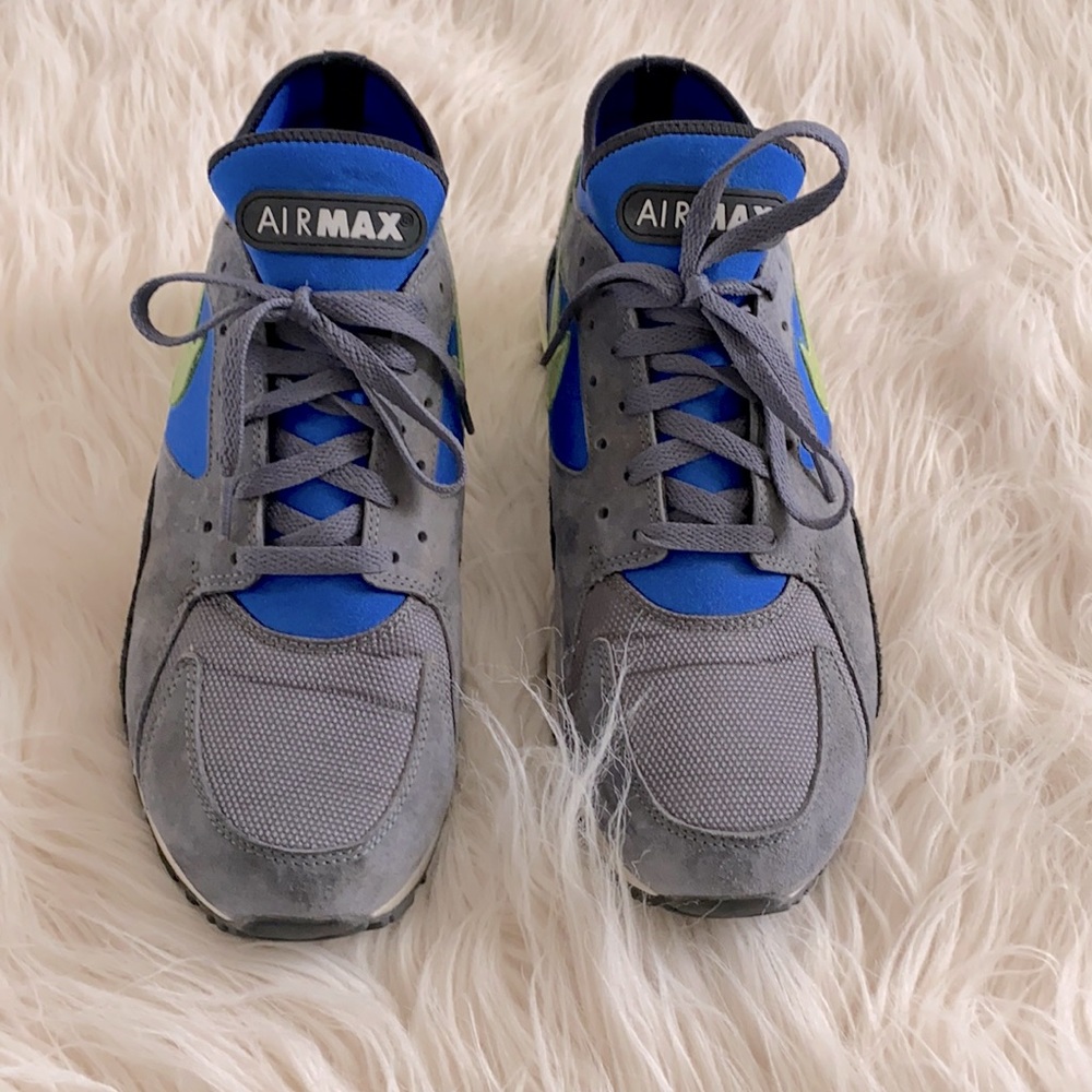 Nike Air Max Sneakers